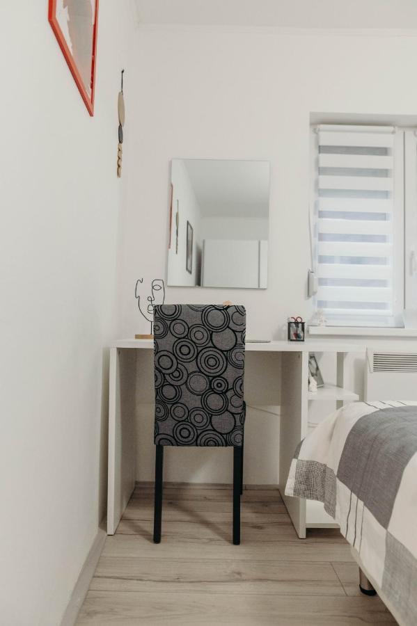 Holy Apartment Ðakovo Bagian luar foto